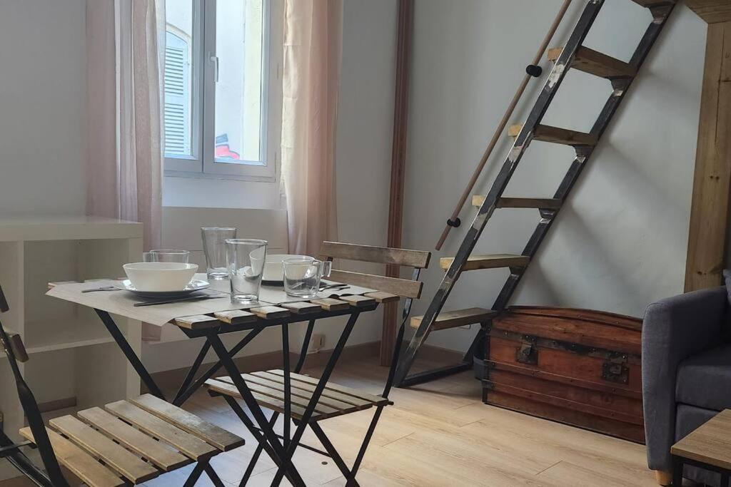 Au Coeur De Apartment